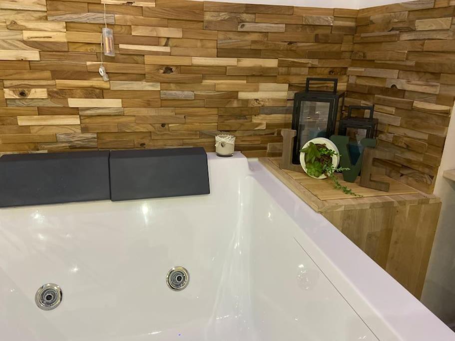 Lover Dose Spa 维耶尔宗 外观 照片